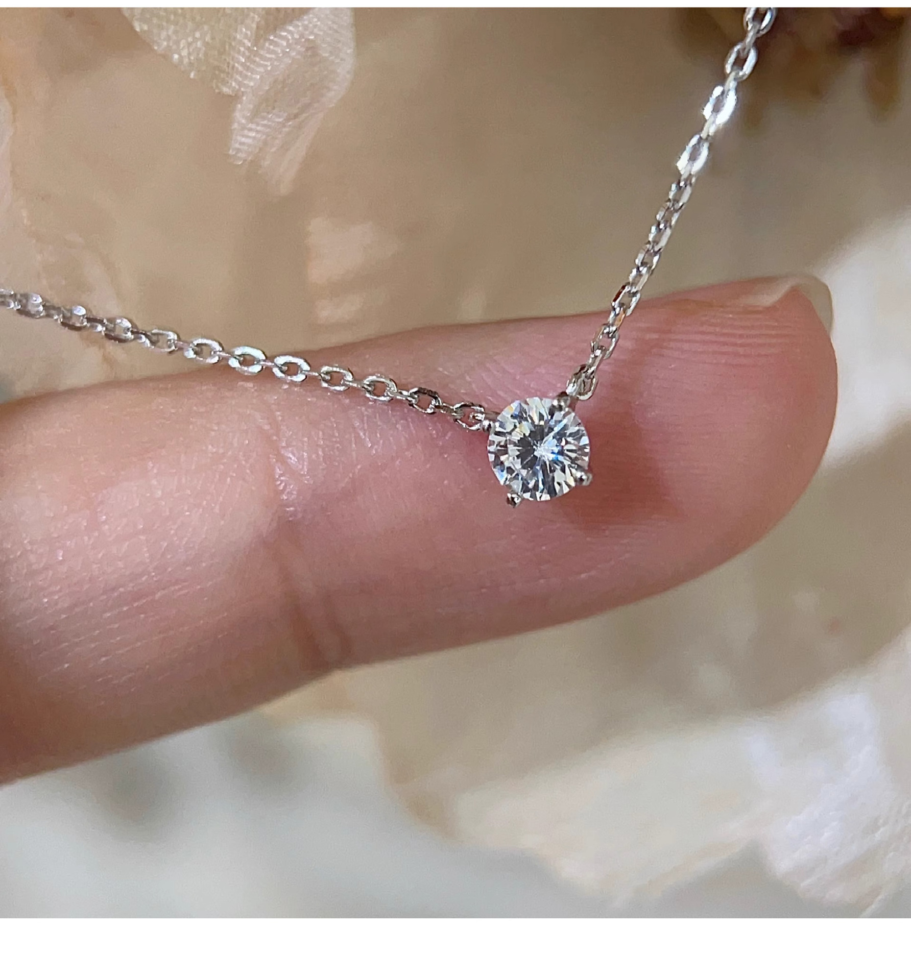 Clea™ | Gold Moissanite Stone Necklace